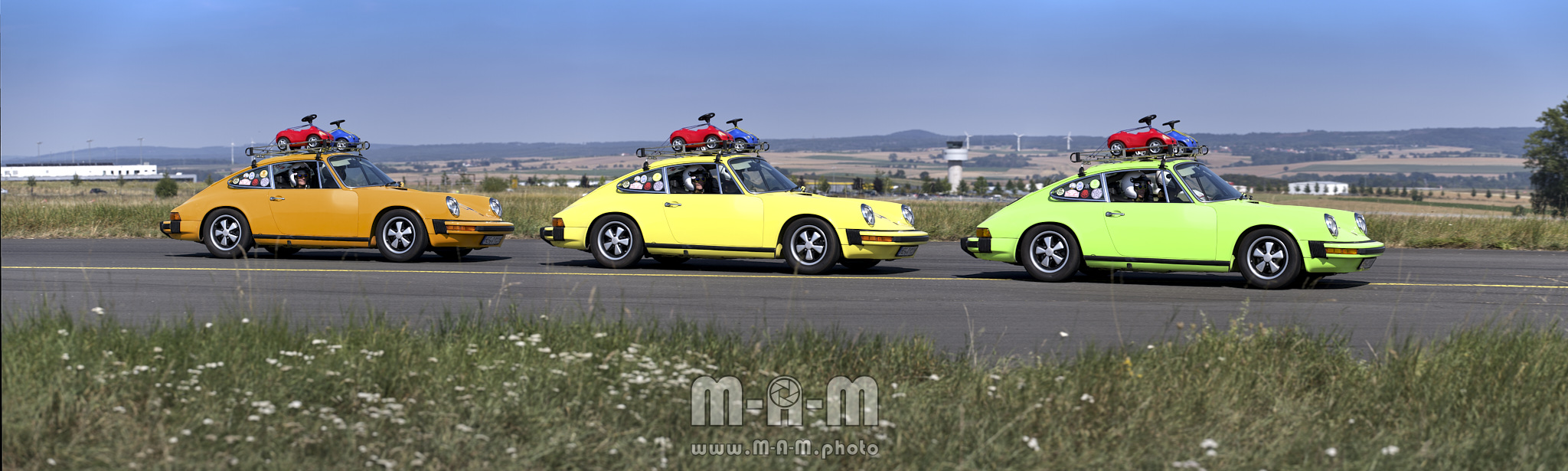 3x Porsche 911 beim Flugplatzrennen Calden - Timelapse