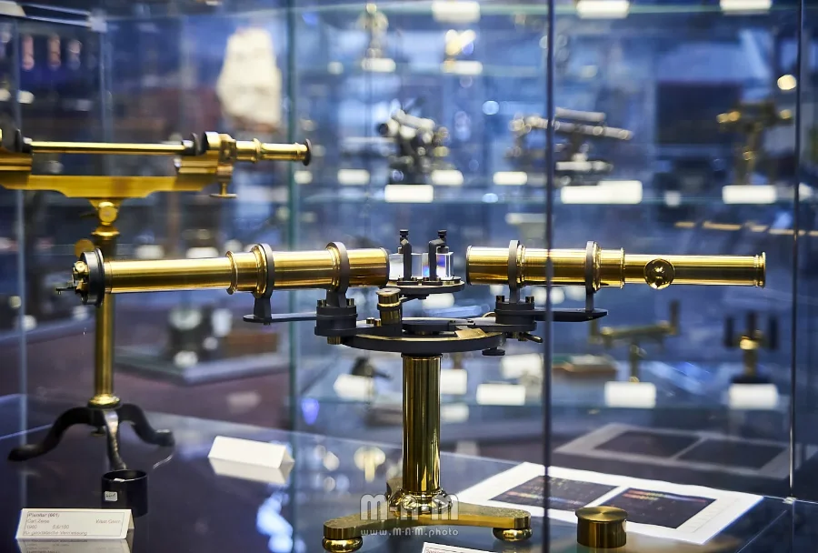 Produkte - Prismen im Technikmuseum Kassel